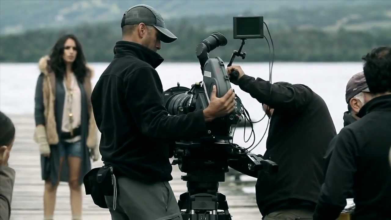 Fernanda Urrejola - Making of La Polar - Atrevida