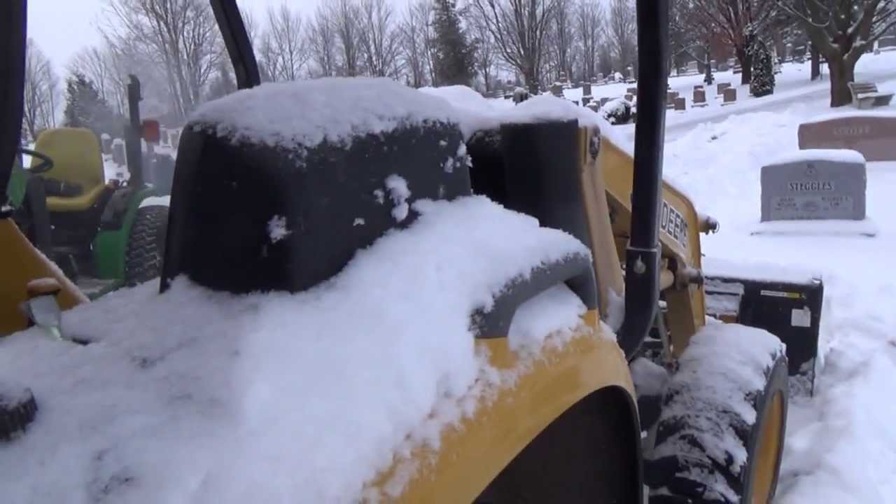 cold start fail on the Deere 110 tlb and ramming the plow then a tryout