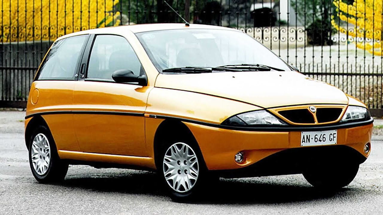 Enrico Fumia racconta lo stile della Lancia Y del 1995