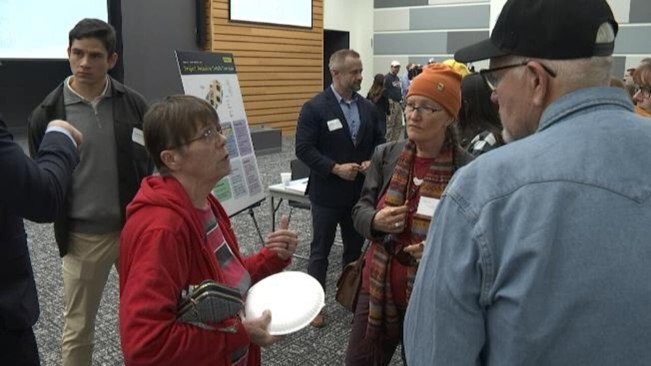 Independence residents learn more about proposed data center