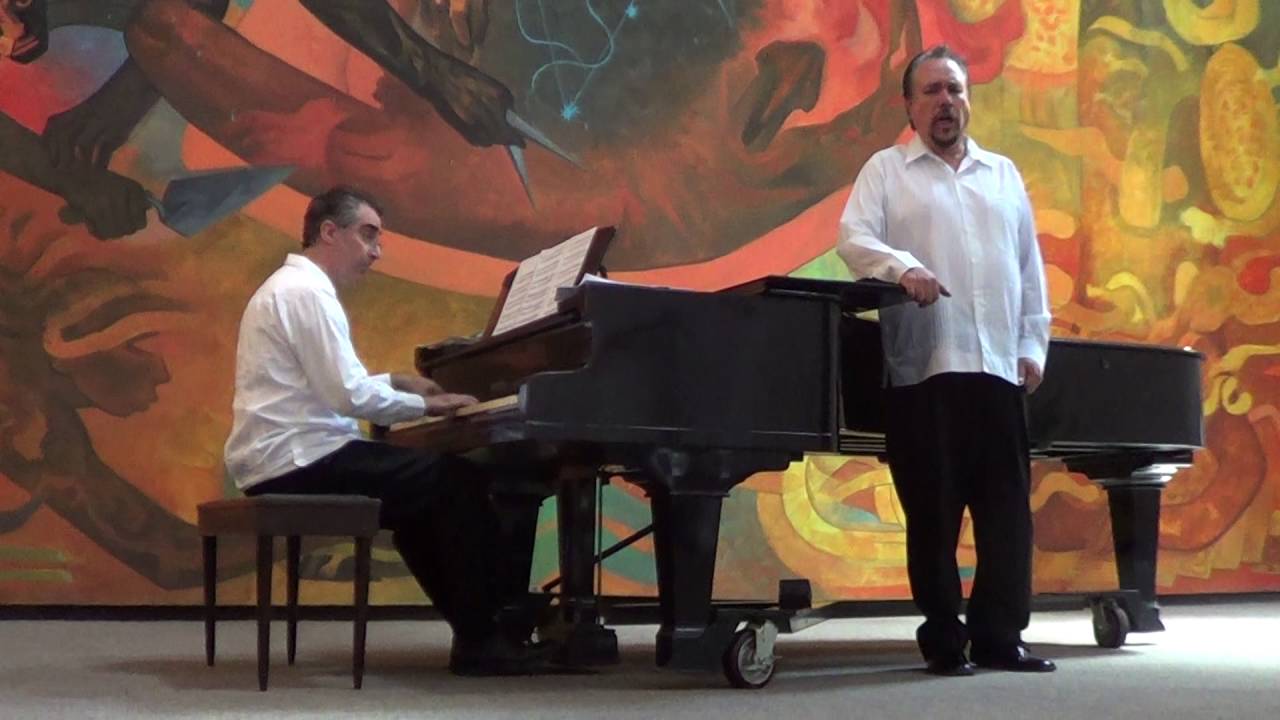Jes&uacute;s Suaste. Bar&iacute;tono. Rival de Agust&iacute;n Lara