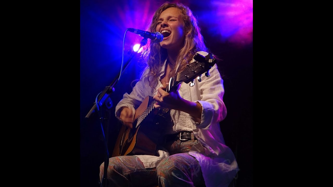 Margot Viotti, 'Sweet child o' mine' (Guns'n'Roses cover), Lyon, 'La Vache Rouge', 10.06.2022