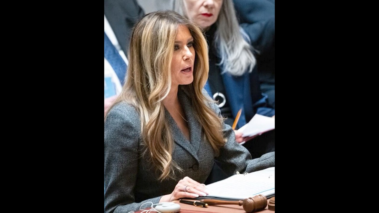 Melania Trump Snubbed at White House Event