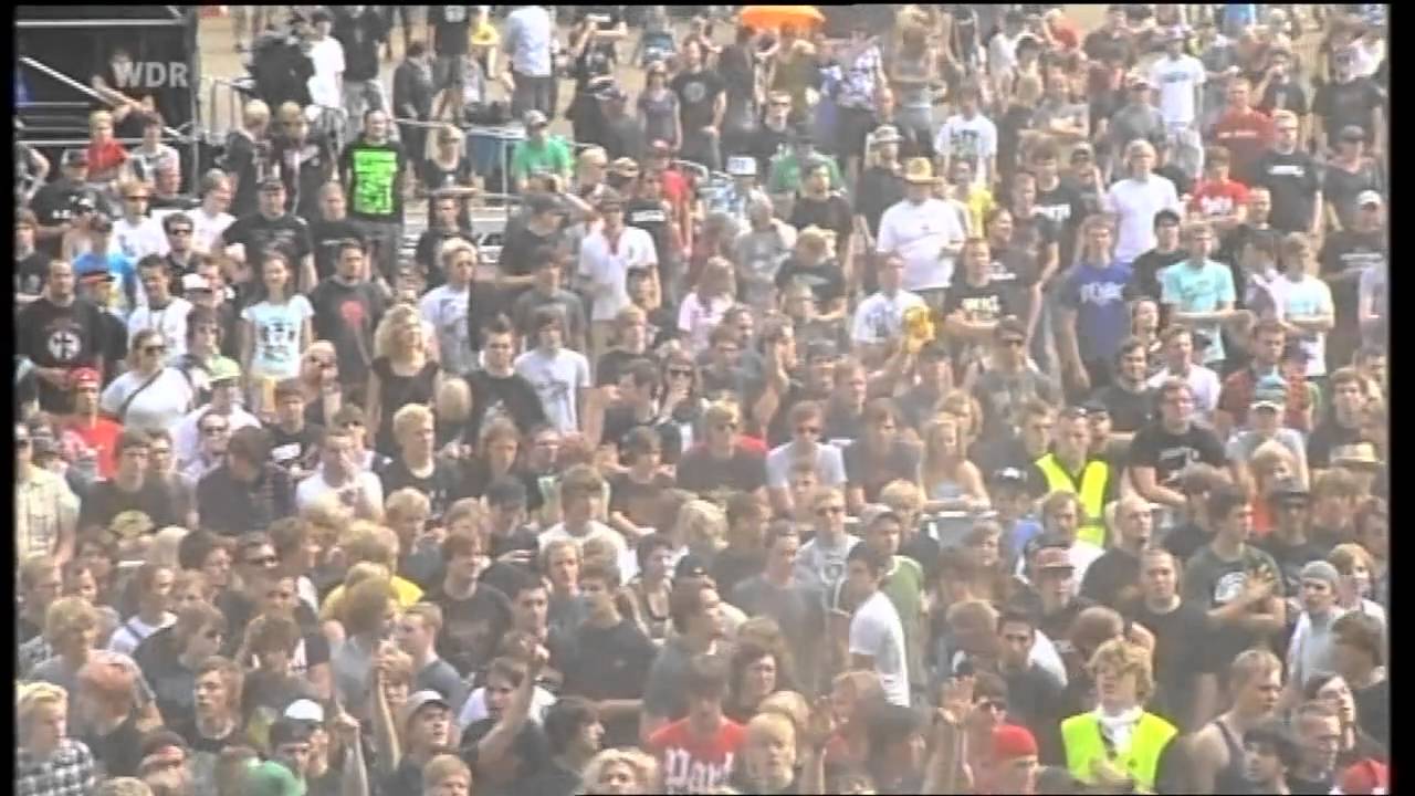 Parkway Drive - Idols And Anchors HD LIVE AREA4 2010