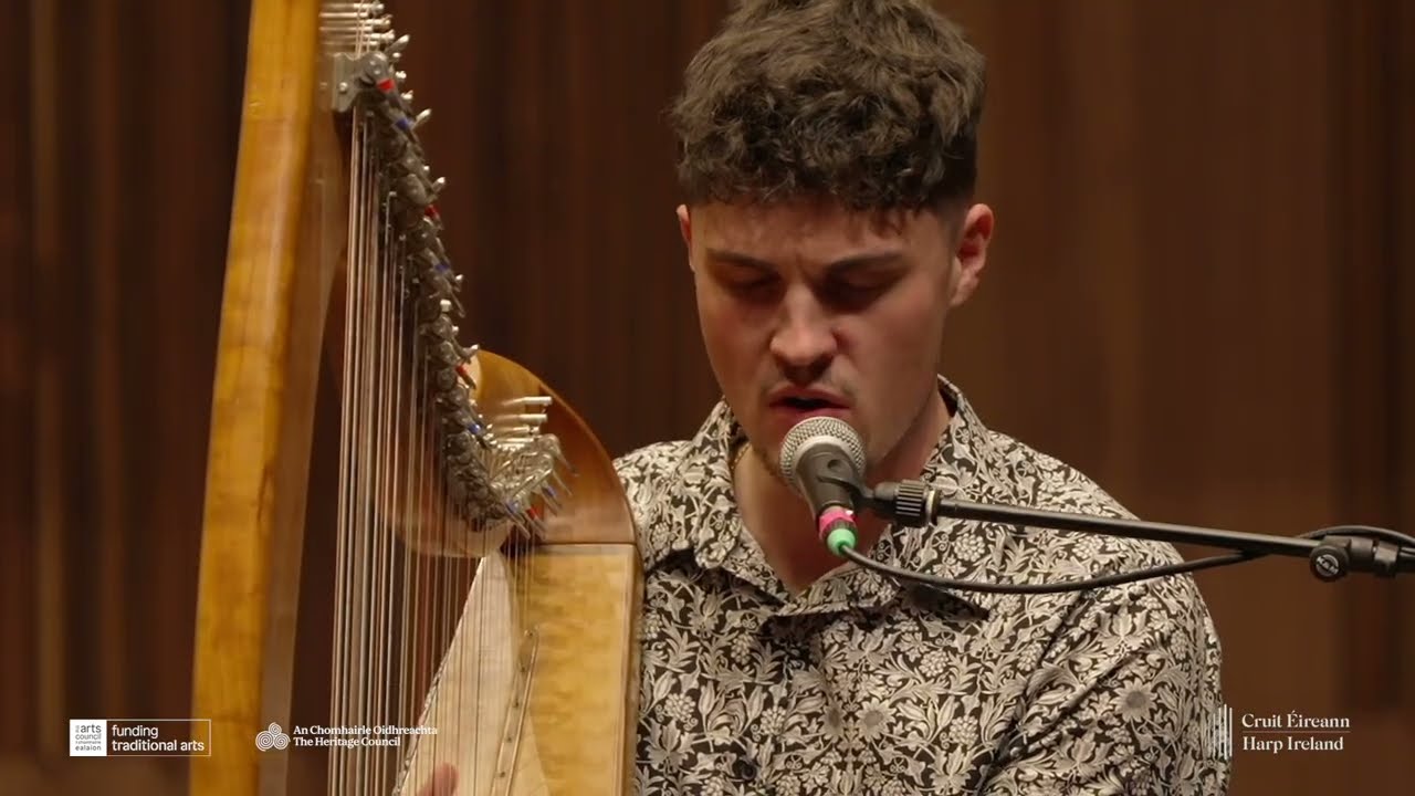 Séamus & Caoimhe Uí Fhlatharta | Molly na gCuach Ní Chuilleanáin