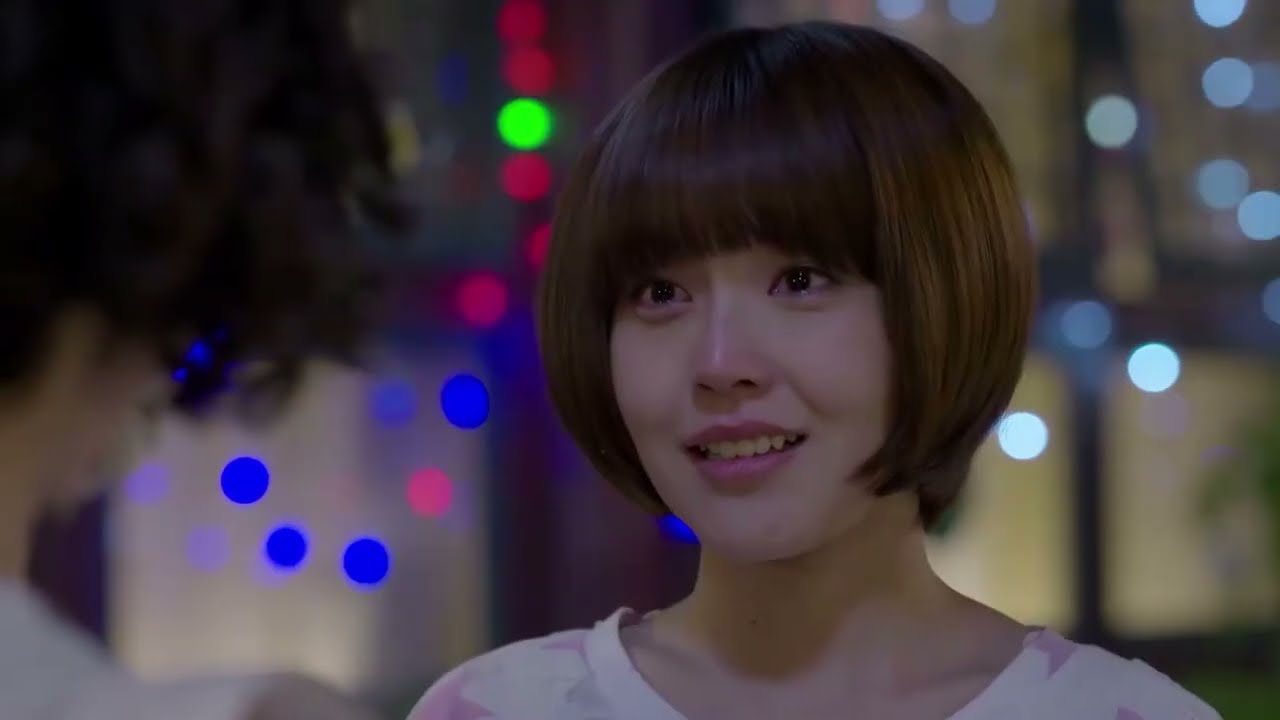 Yang Shu Mi ( 杨舒米) - Cake in the face