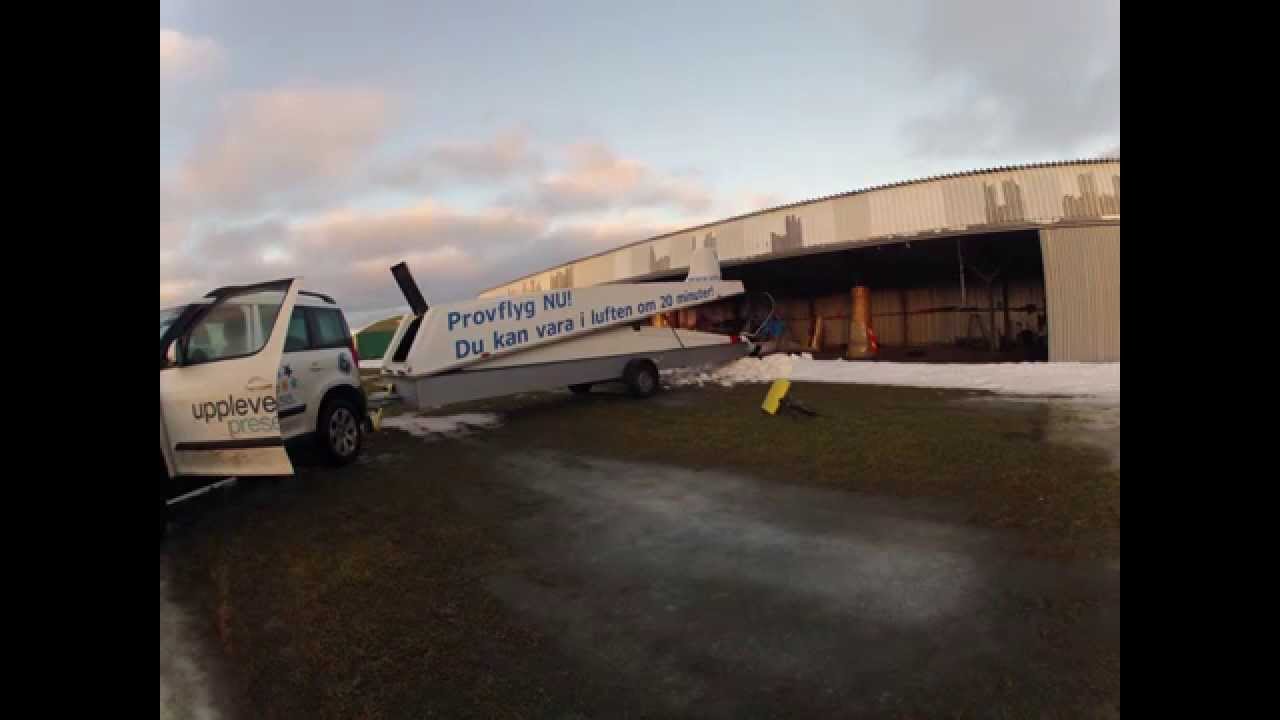 LS-4 glider disassemble by two persons