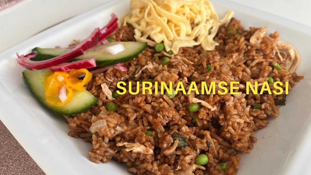 PAS OP 🤯😱 DE BESTE Surinaamse nasi 😋😍 met zuurgoed en eisliertjes #shortvideo surinaamsegerecht