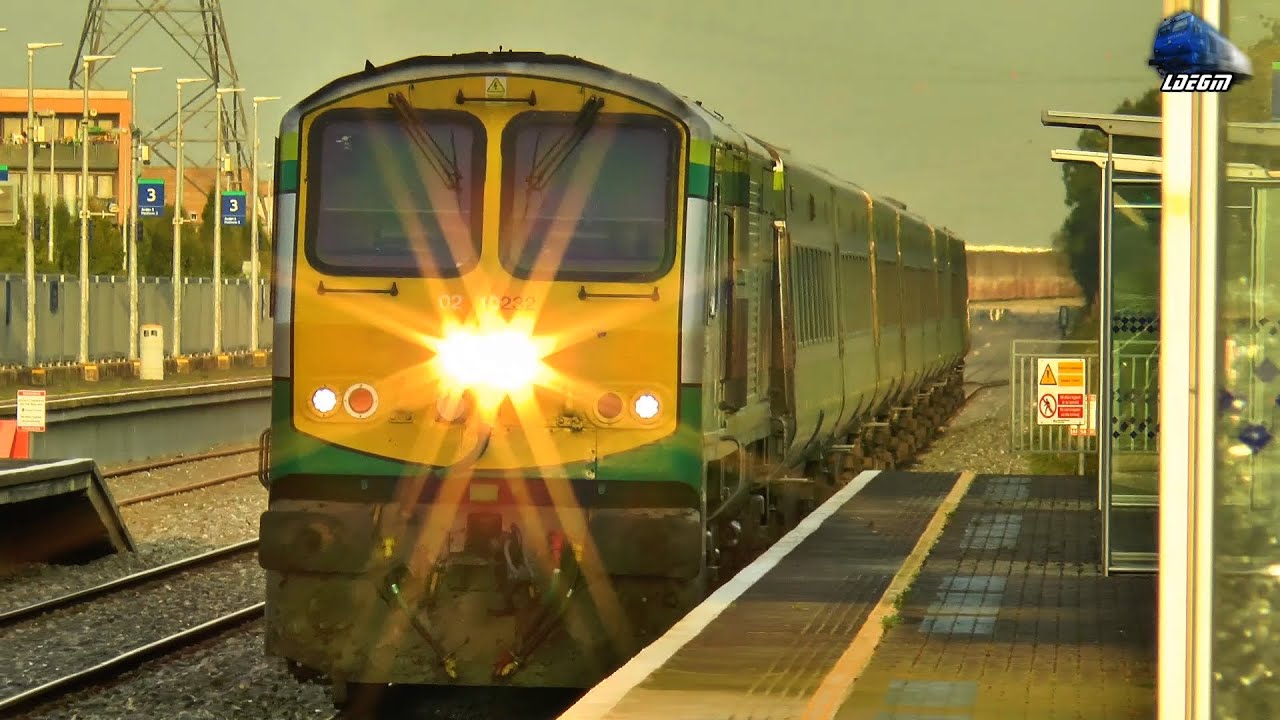 Trenuri Irlandeze Vitezomane 🚅🚆 Irish Speedy Trains in Adamstown Station - 05 September 2023