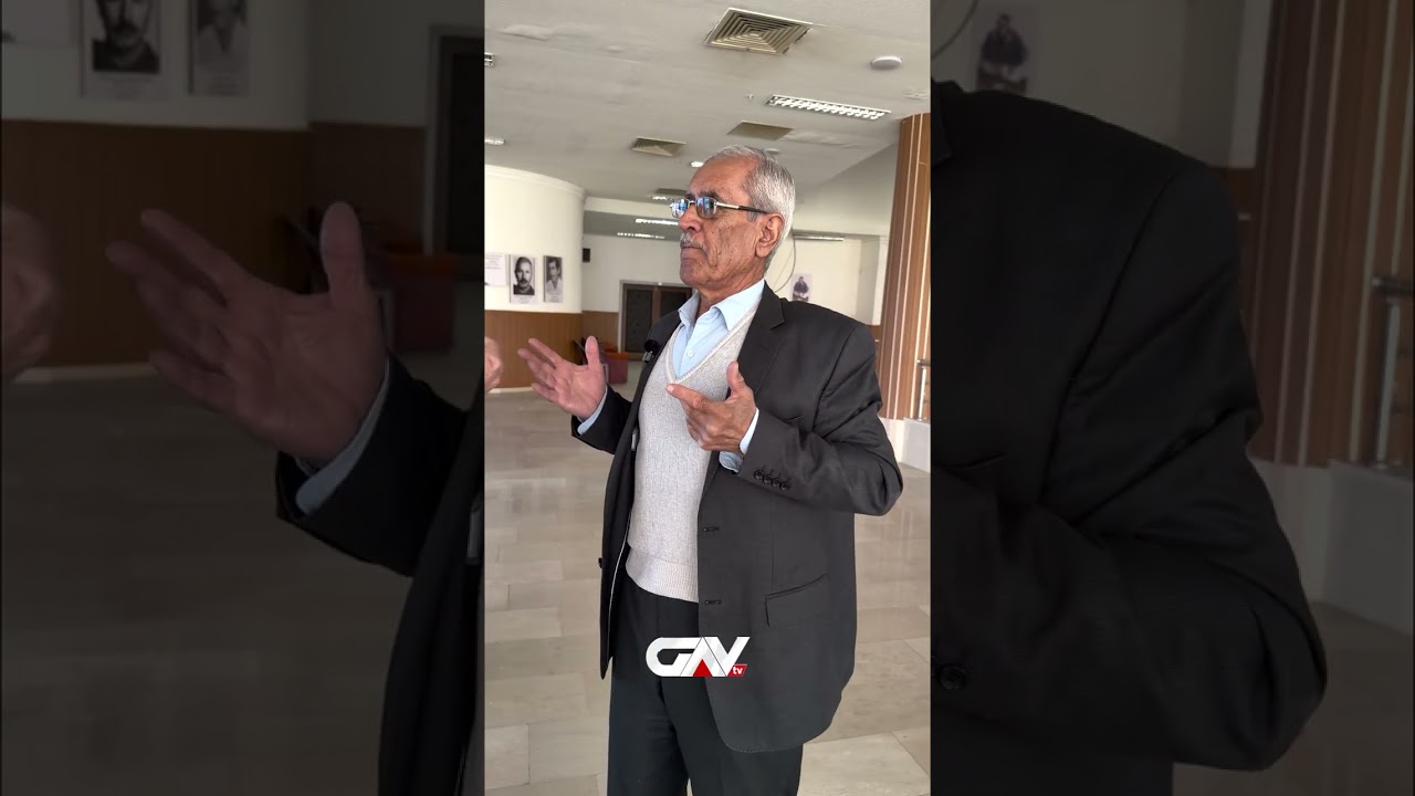 🔴 مامۆستایەکێ ئاکرێ ب هزاران پەیڤێن کوردی یێن رەسەن نڤیسینە