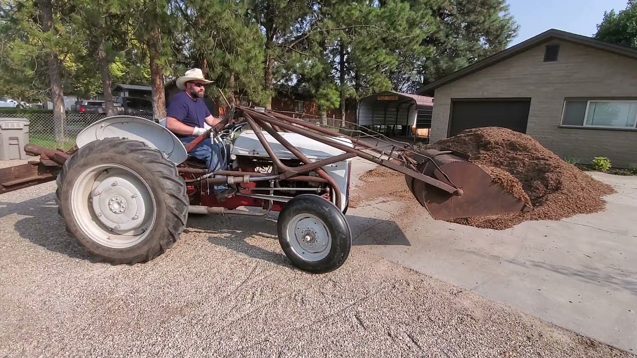 Погрузчик Ford 9N