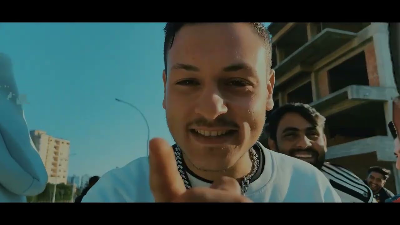Blue Berry - (Mert Ali & Groza & Benkar) VİDEO KLİP