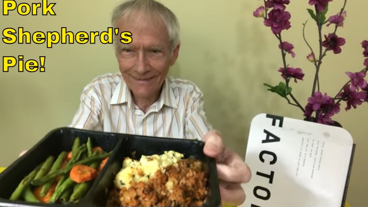 ASMR: Пастуший пирог со свининой от Delicious Factor!