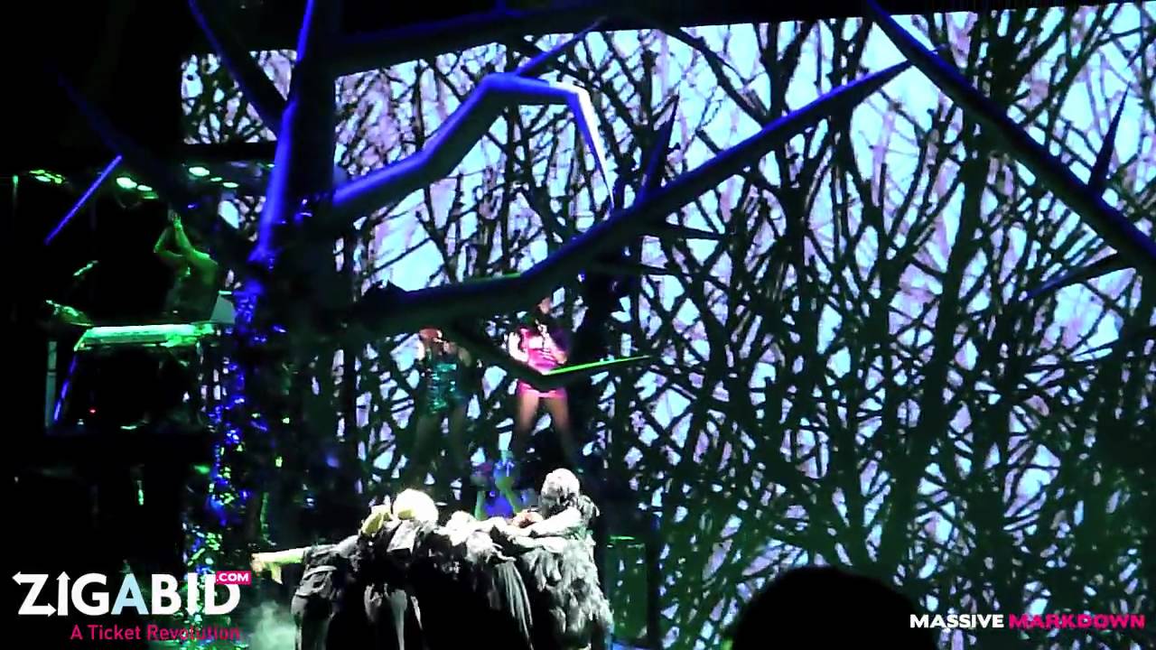 Lady Gaga - Monster (LIVE)