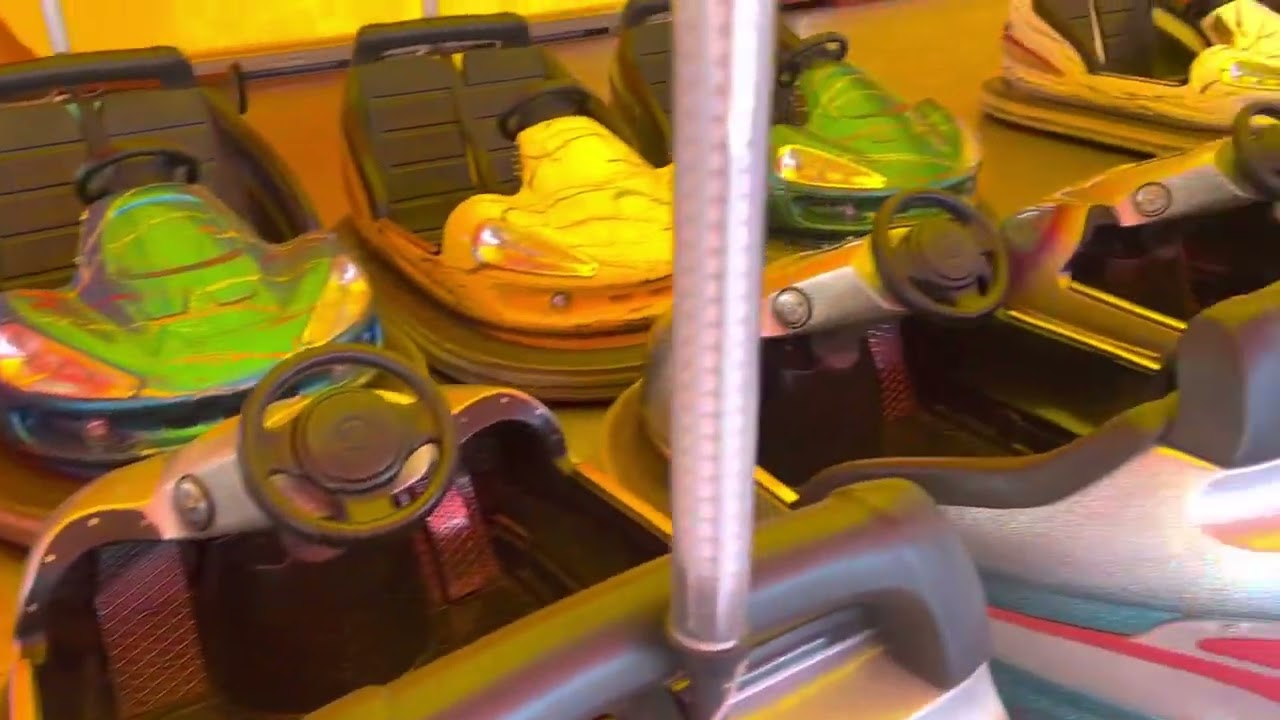 Manège auto skooter ( au cœur de l’entretien )