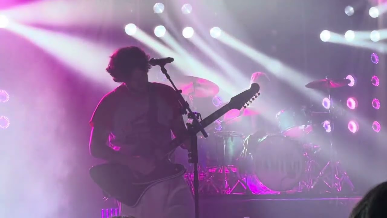 The Band CAMINO - “Afterthought” (Live in Chicago 11/20/25)