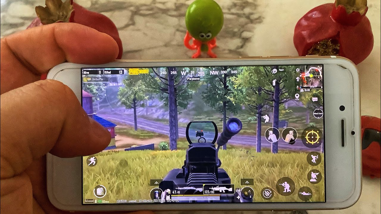 iPhone 6 PUBG Mobile 3 Finger Claw HANDCAM GAMEPLAY 😱⚡️