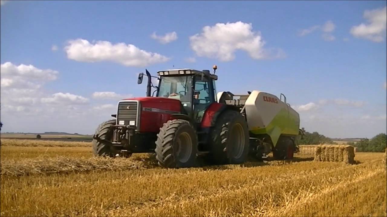 Massey Ferguson 8140 - Claas Quadrant 3200 - Paille 2016