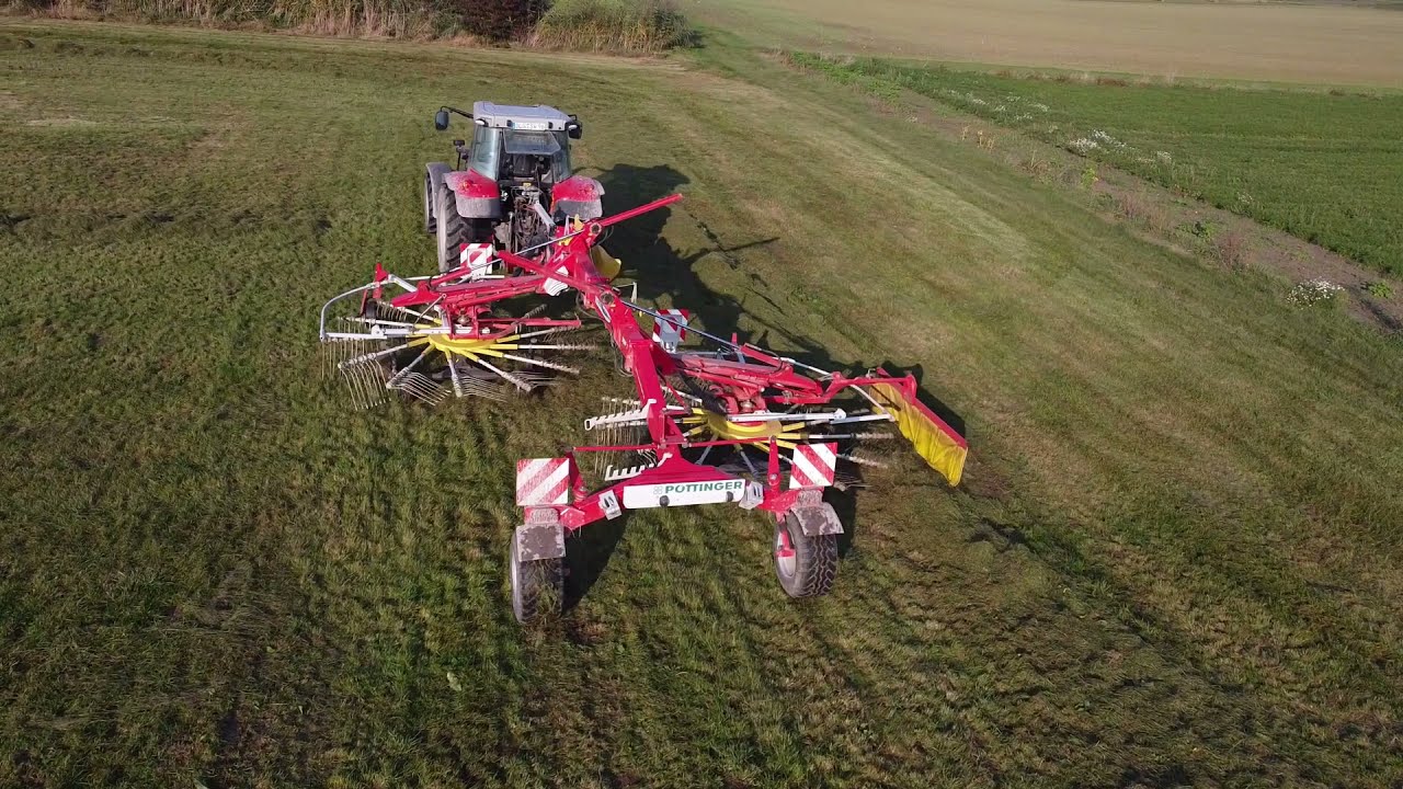 Gras Schaden (Massey Ferguson/Pöttinger top 722)