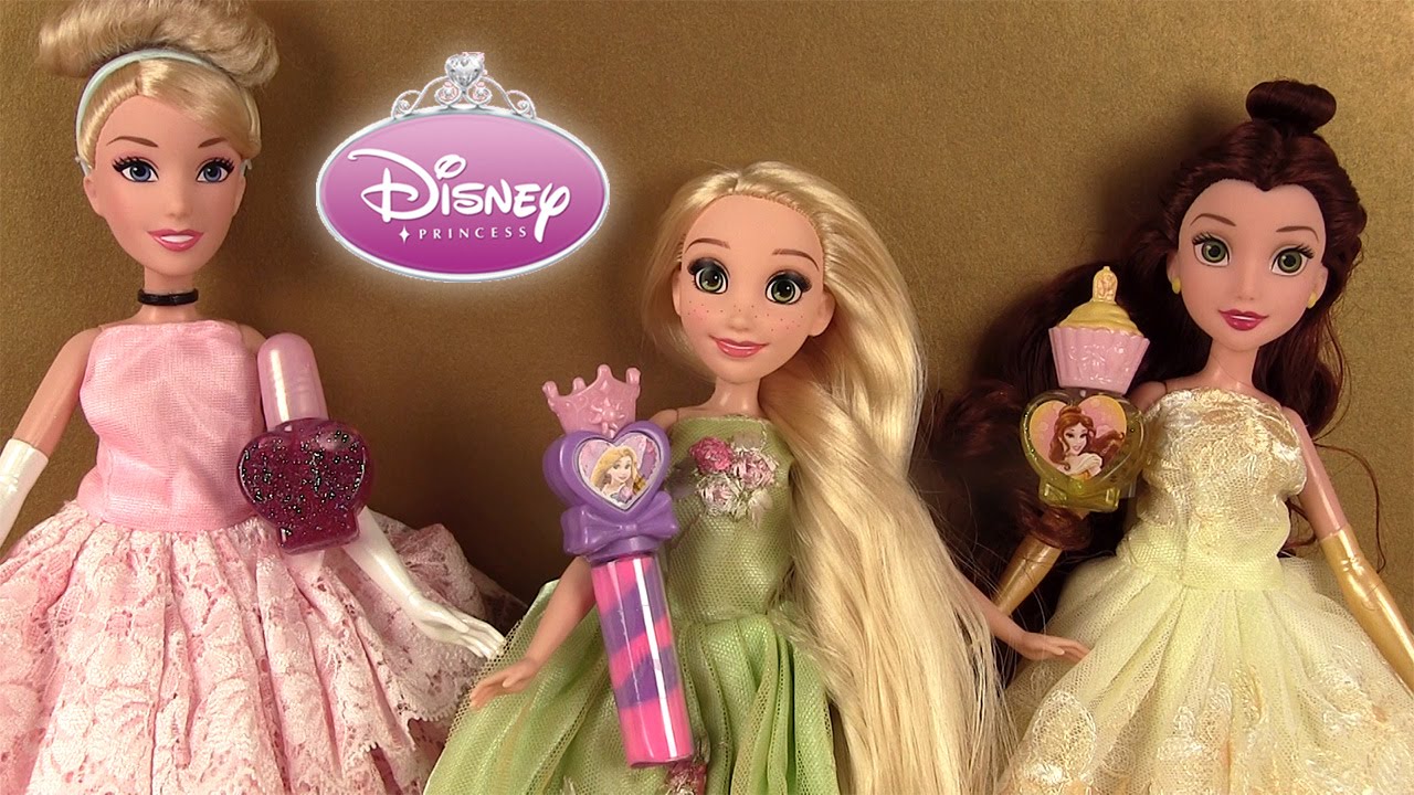 Princesses Disney Poupées Hasbro Paillettes Maquillage de Cendrillon, Raiponce, Belle
