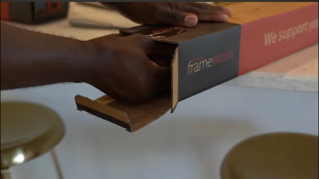 Unboxing My New Gator Frame Mic Stand