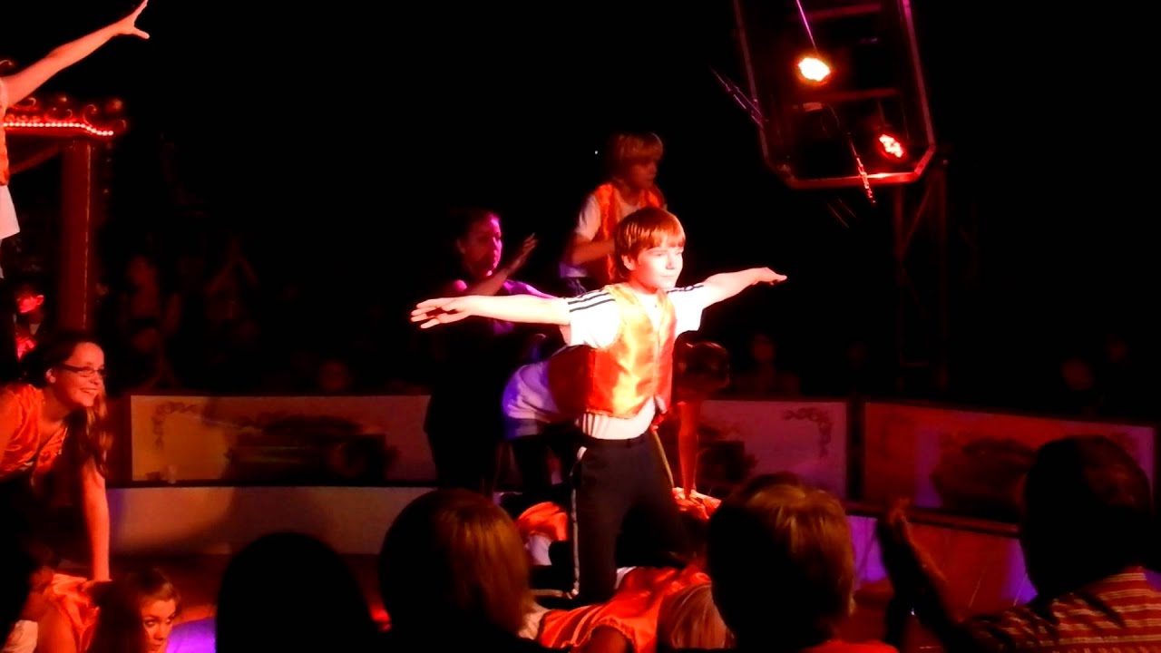 Justine beim Projektcircus LaLuna