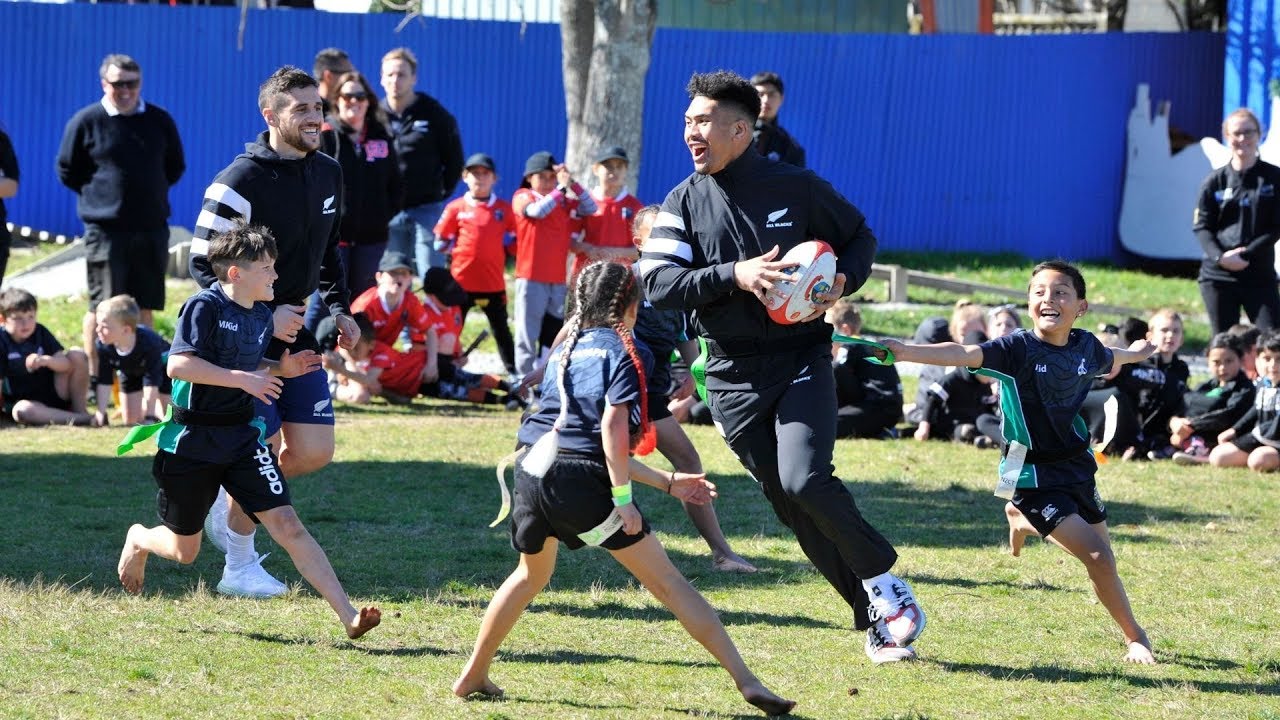 All Blacks, rock stars come out to play
