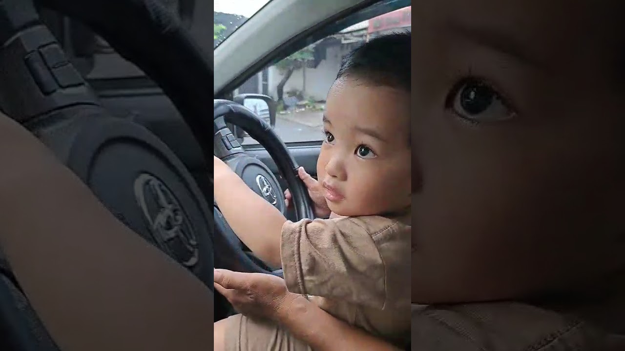 Jalan ah ! Cucu yg nyopirin