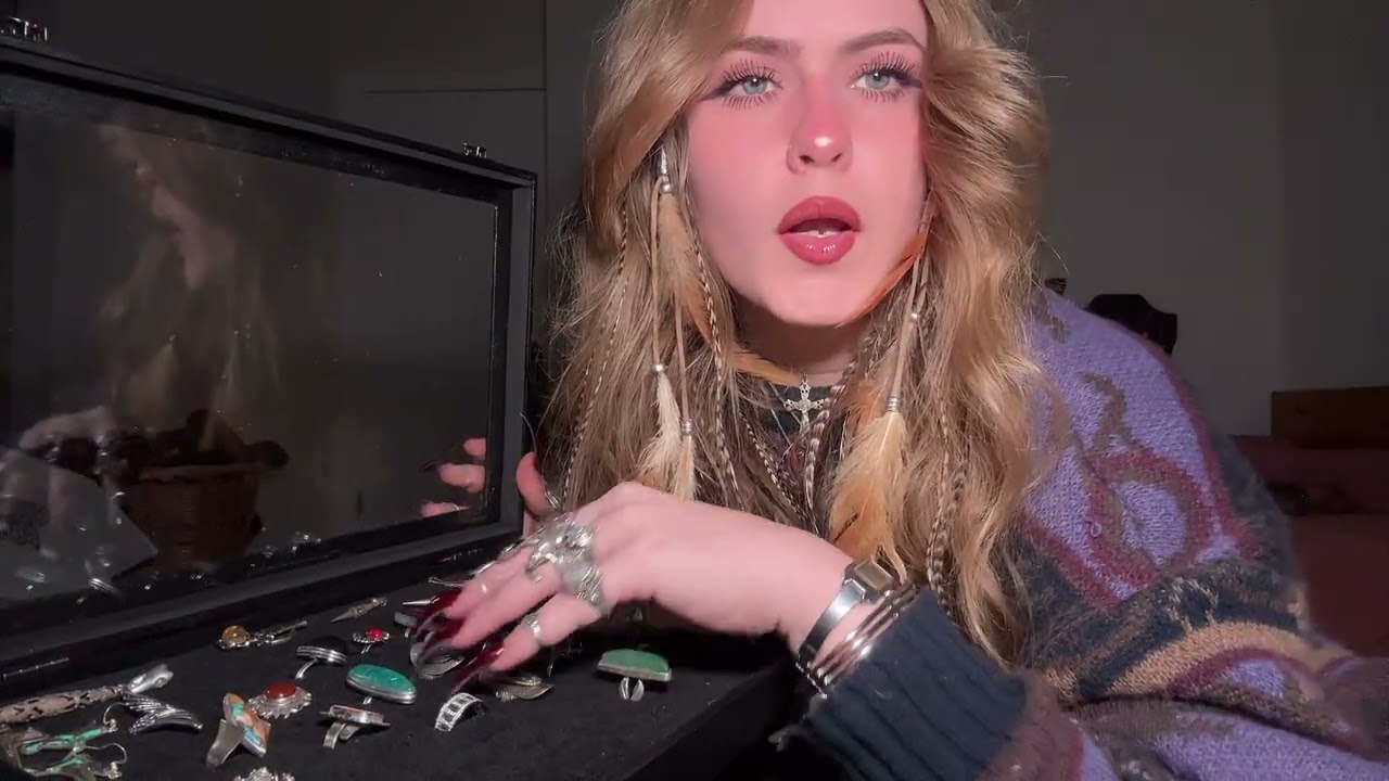 Jewelry ASMR for 10 minutes