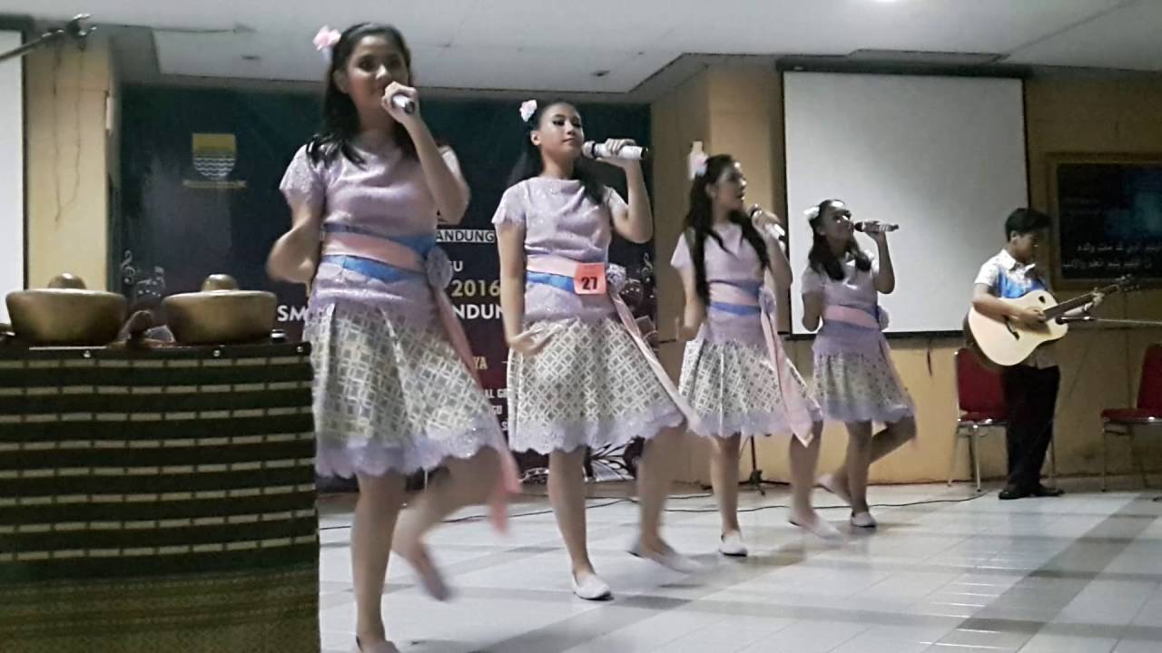 Vocal Group FLS2N 2016 Juara 1 tingkat Kota Bandung (SMPN 2 Bandung-Apanya Dong)