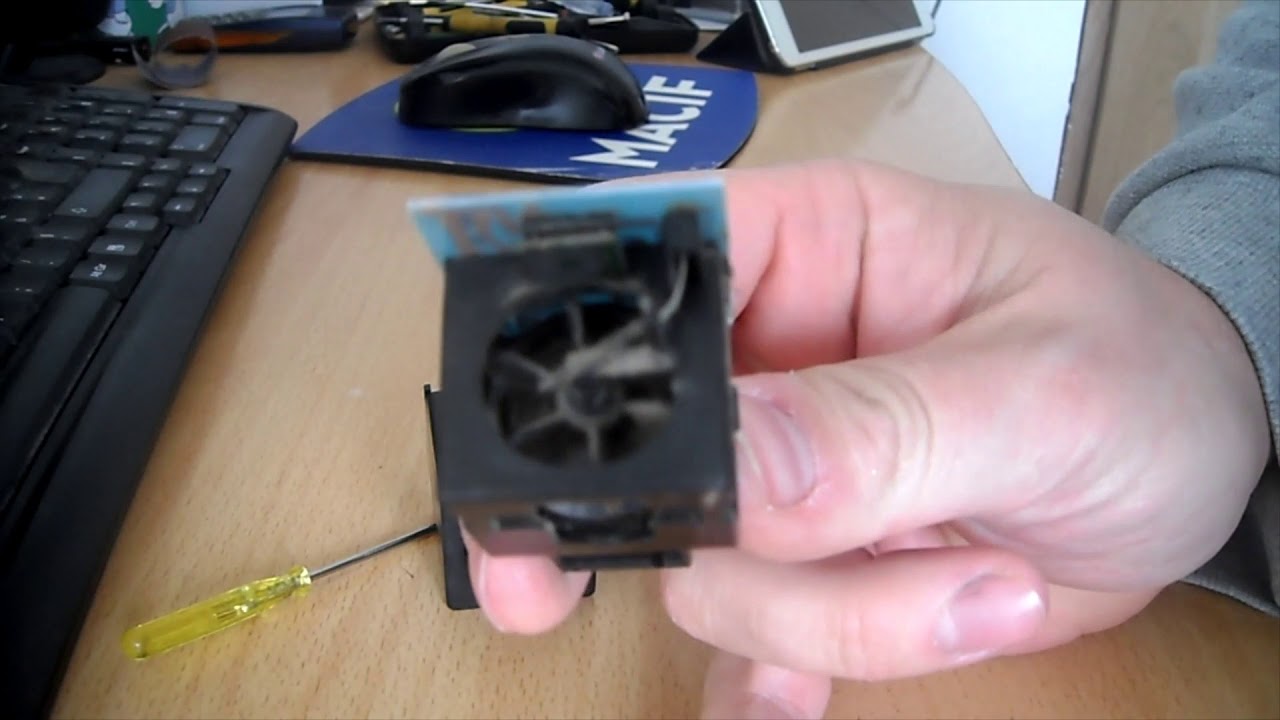 F702 capteur hygrométrie nettoyage ou remplacement  Peugeot 407 / Citroën C5 habitacle f702 diagbox