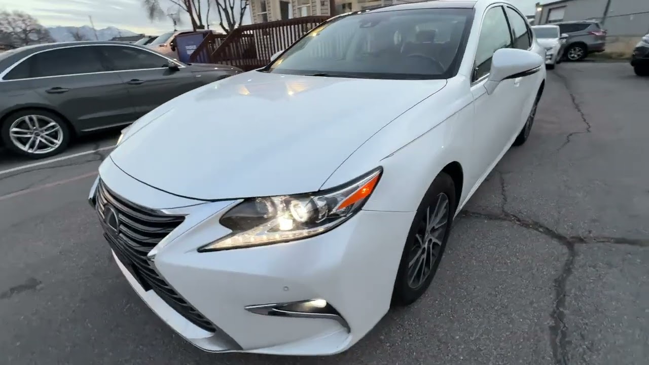 2017 Lexus ES 350 walk around video/review ￼