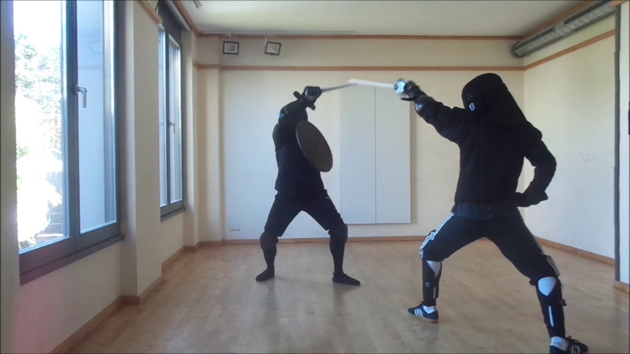 Scottish Dirk & Targe - Experimental Bout
