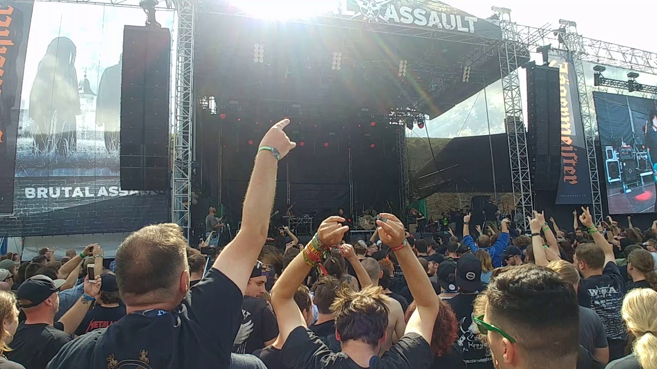 Crossfaith - Intro + Catastrophe (live @ Brutal Assault 2019)