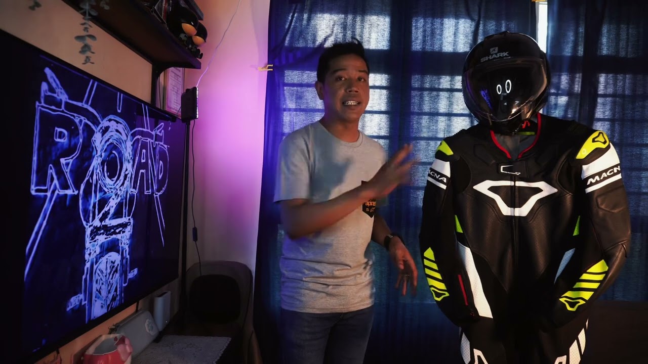 Race Suit Review Macna Tracktix 1 piece Motorcycle suit