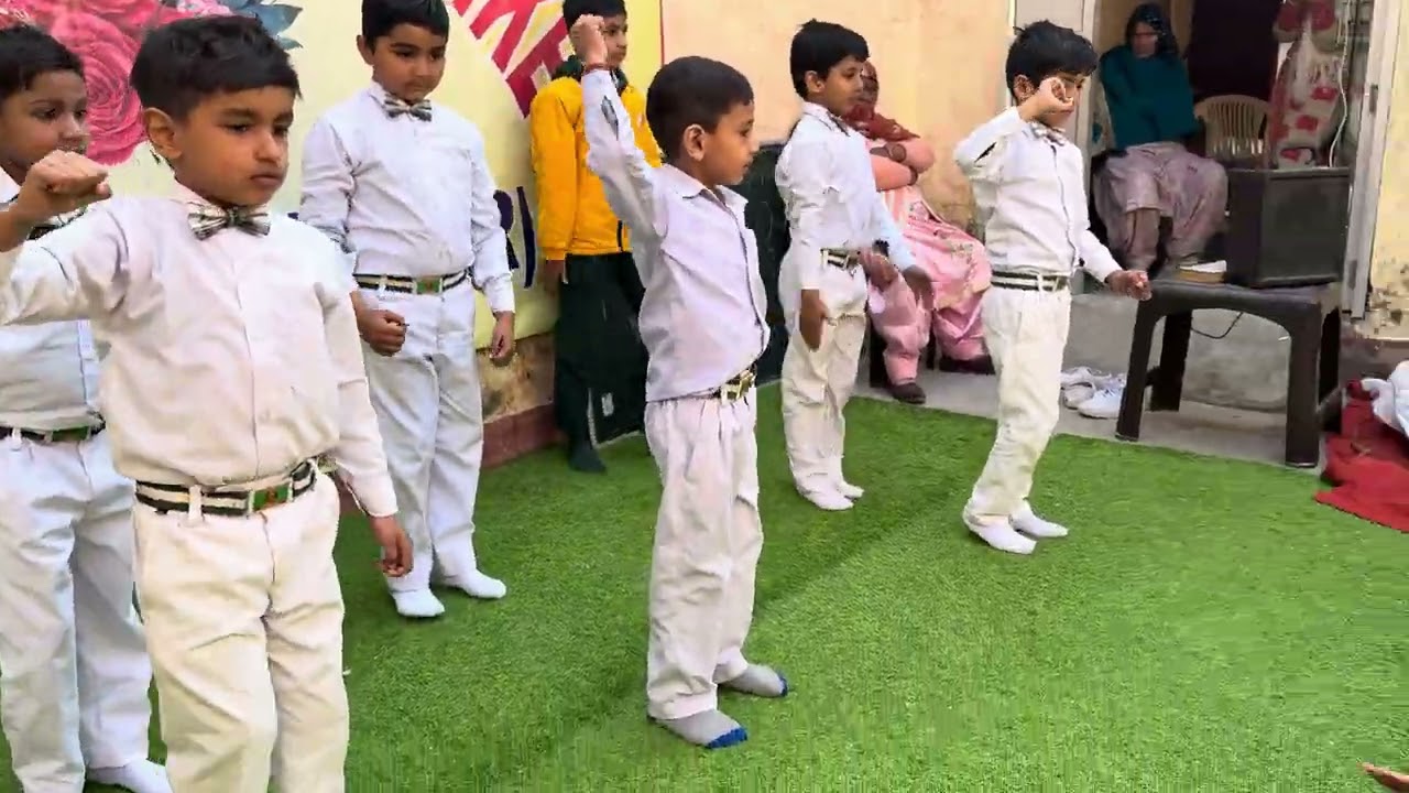 Ao bachcho tumhe dikhaye-Republic Day 26-1-26 1st boys 