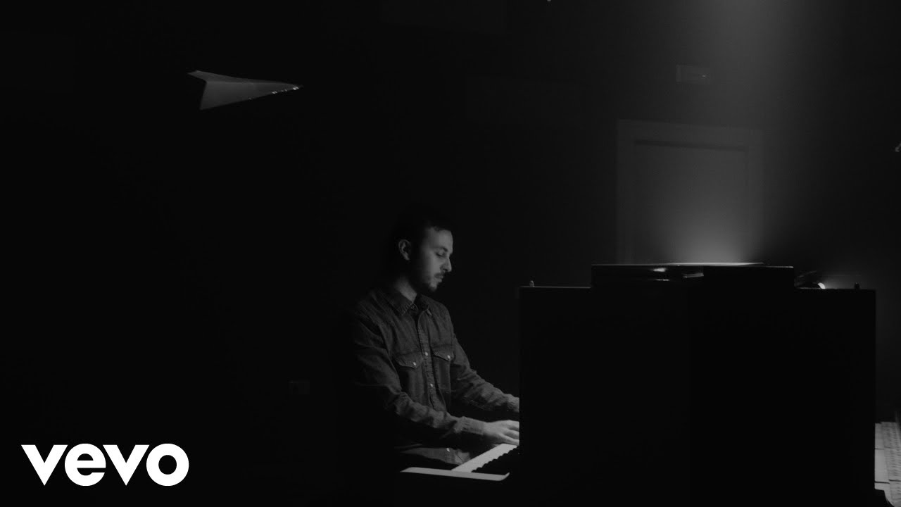 Luca D'Alberto - A Desire Lives In Every Fear (Live Session)