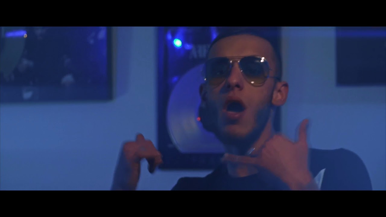 RAASKO &laquo; Loup Garou&nbsp;&raquo; (Remix Sofiane & Ma&icirc;tre Gims) (Clip Officiel)