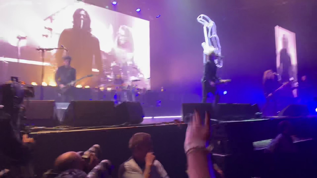 Catfish And The Bottlemen - Longshot • M&S Bank Arena Liverpool • Live •
