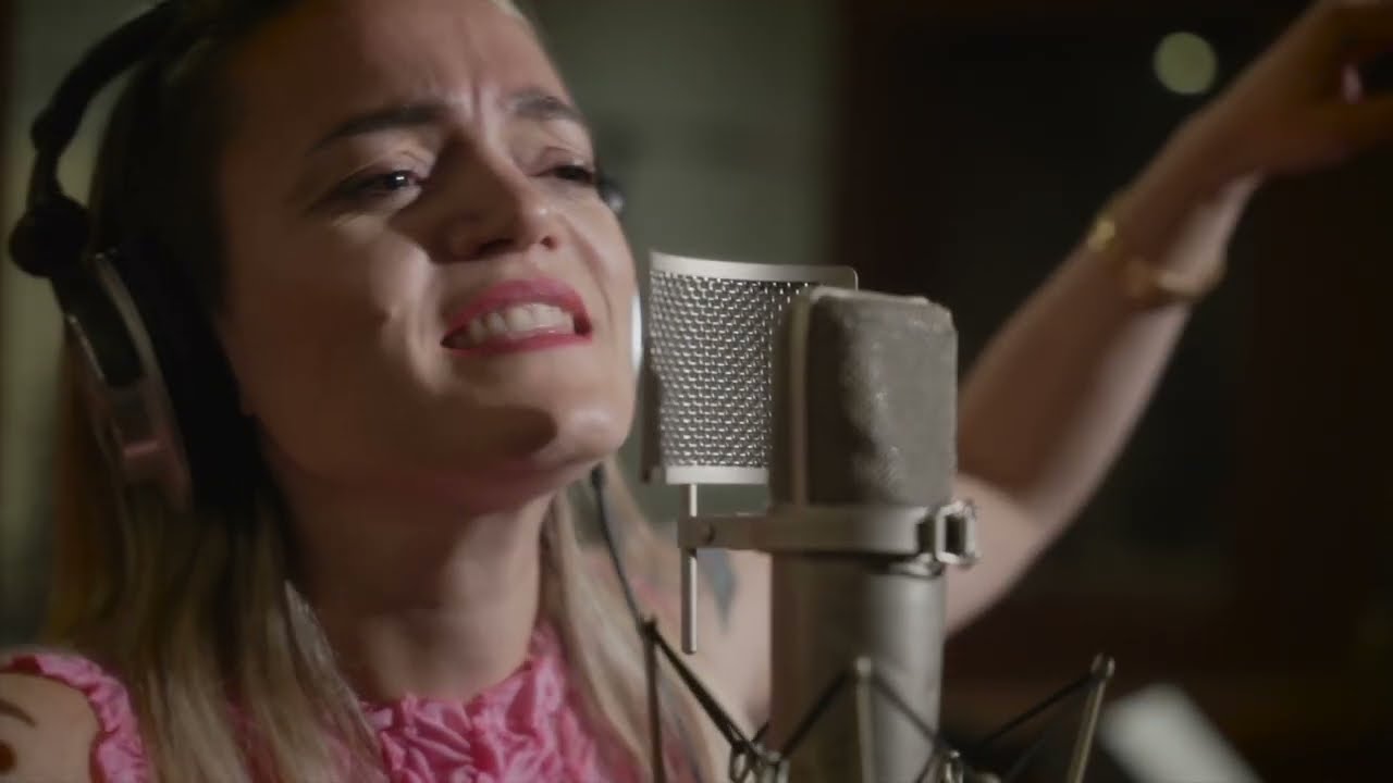 Federica D'Andrea - Tu si na cosa grande (Live in studio)