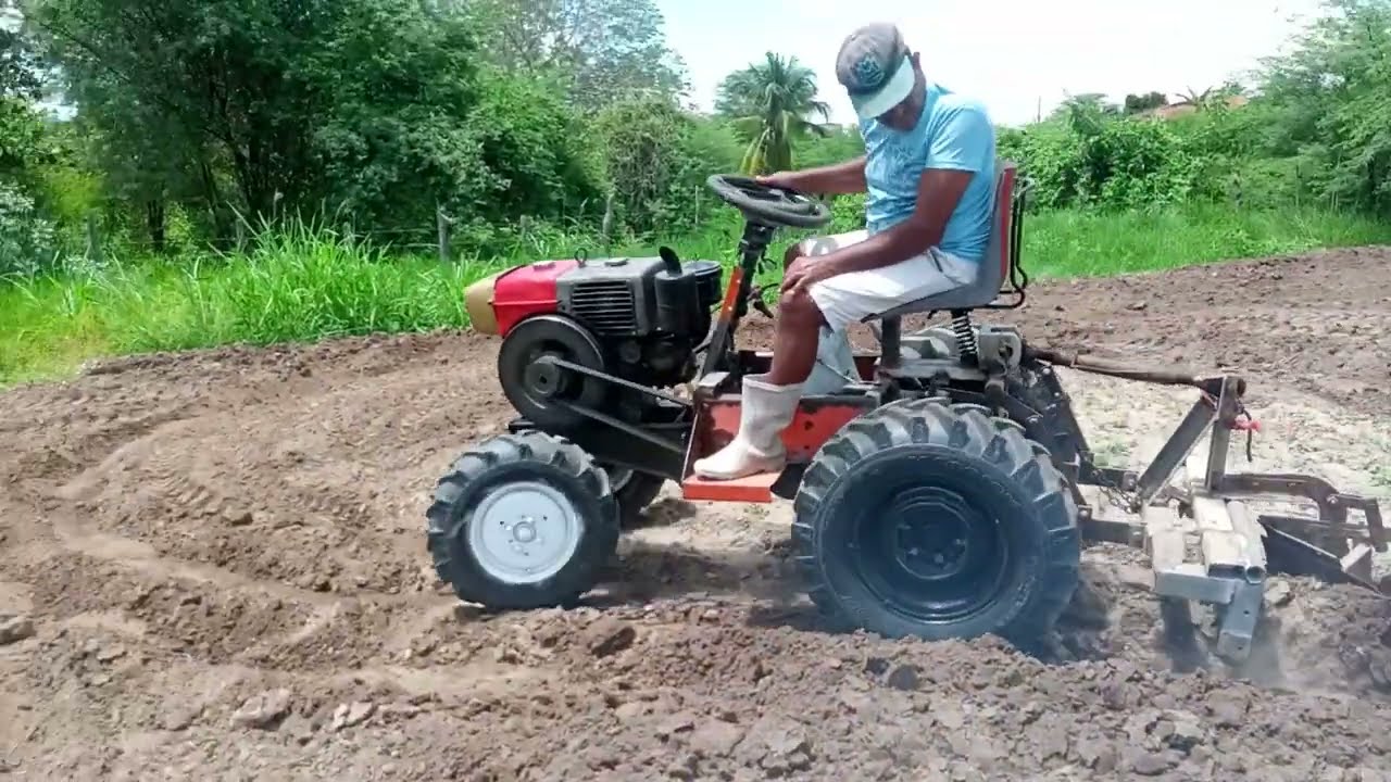 PARTE 3: Adaptação do arado de animal no tratorzinho caseiro!