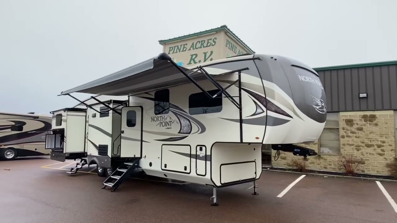 2018 Jayco Luxury North Point 375BHFS