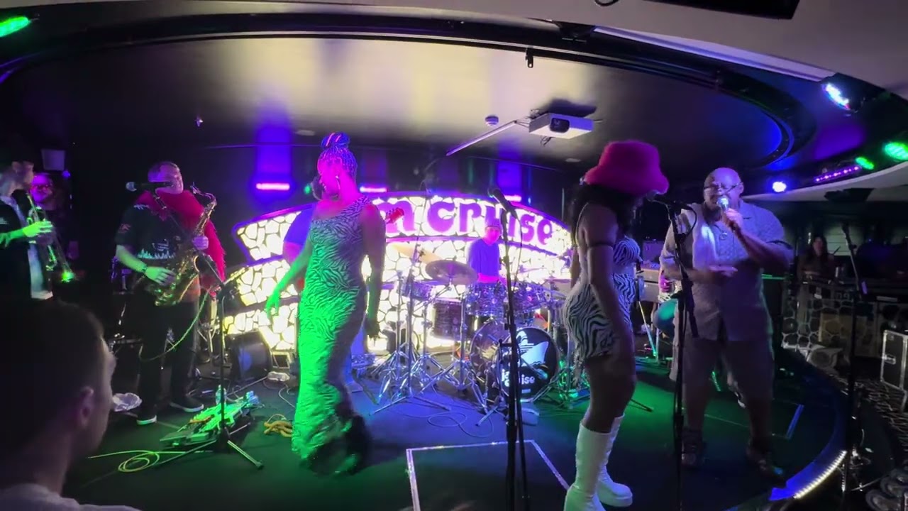 Skerik Jam Room last 7 minutes of music on the boat 2022  “Superstition”