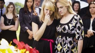 Helping teens cope after a parent&rsquo;s death