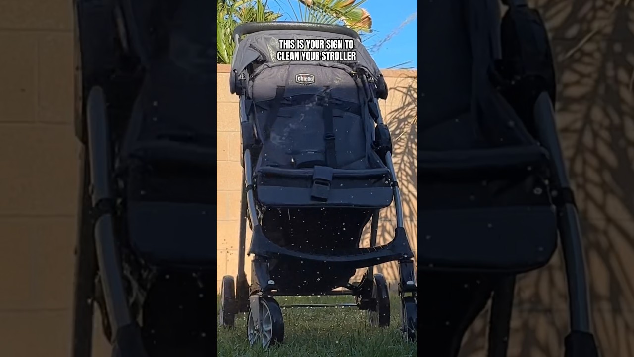 Clean stroller with just three ingredients: vinegar, dish soap, & water (equal parts) ✨ 