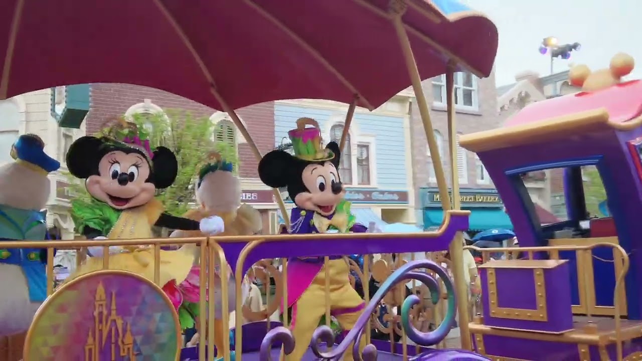 Disney Friends Party Parade from Hong Kong Disneyland - HD 1080p