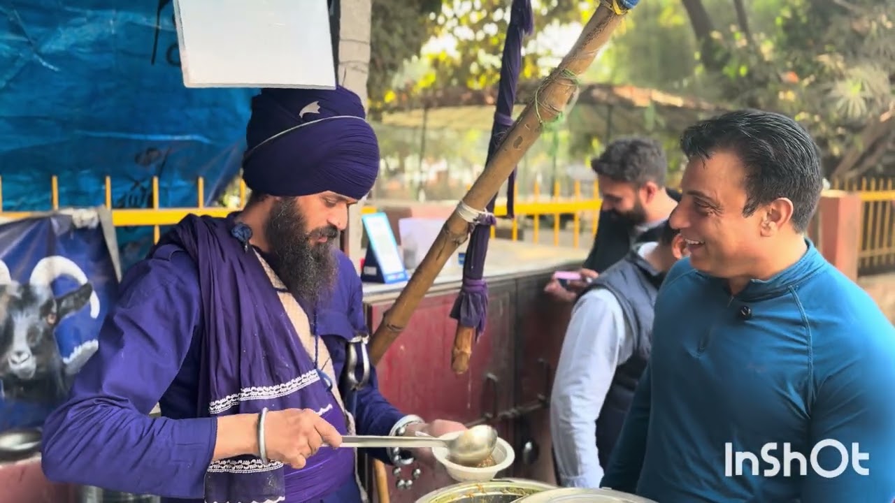 NIHANG SINGH SELLING MUTTON IN LUDHIANA SHATRI BHOJAN#youtube #streetfood #food #ludhiana #sikh 