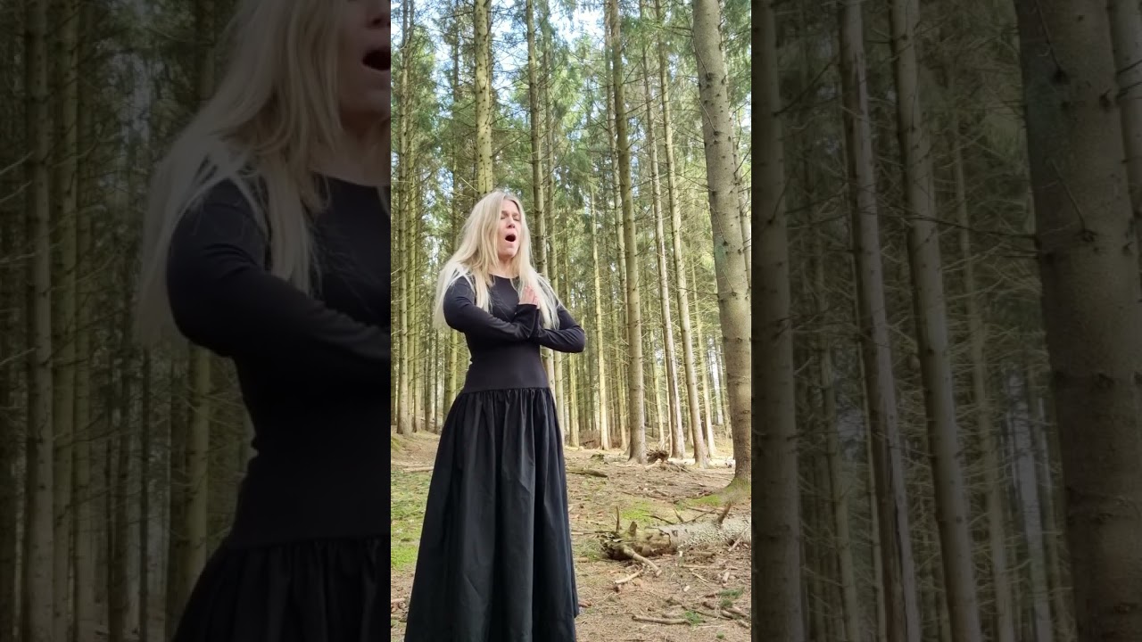 Spring kulning in the forest