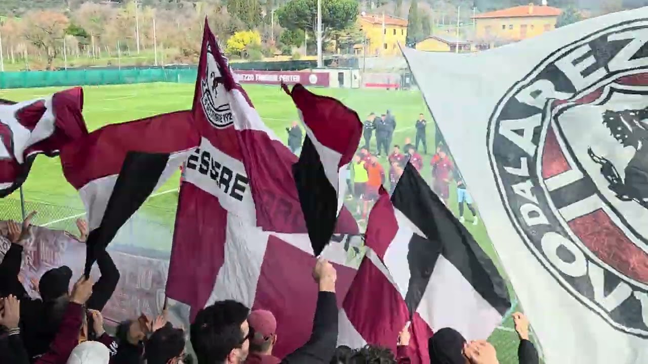 Vigilia di Campobasso-Arezzo. La curva Minghelli incoraggia la squadra
