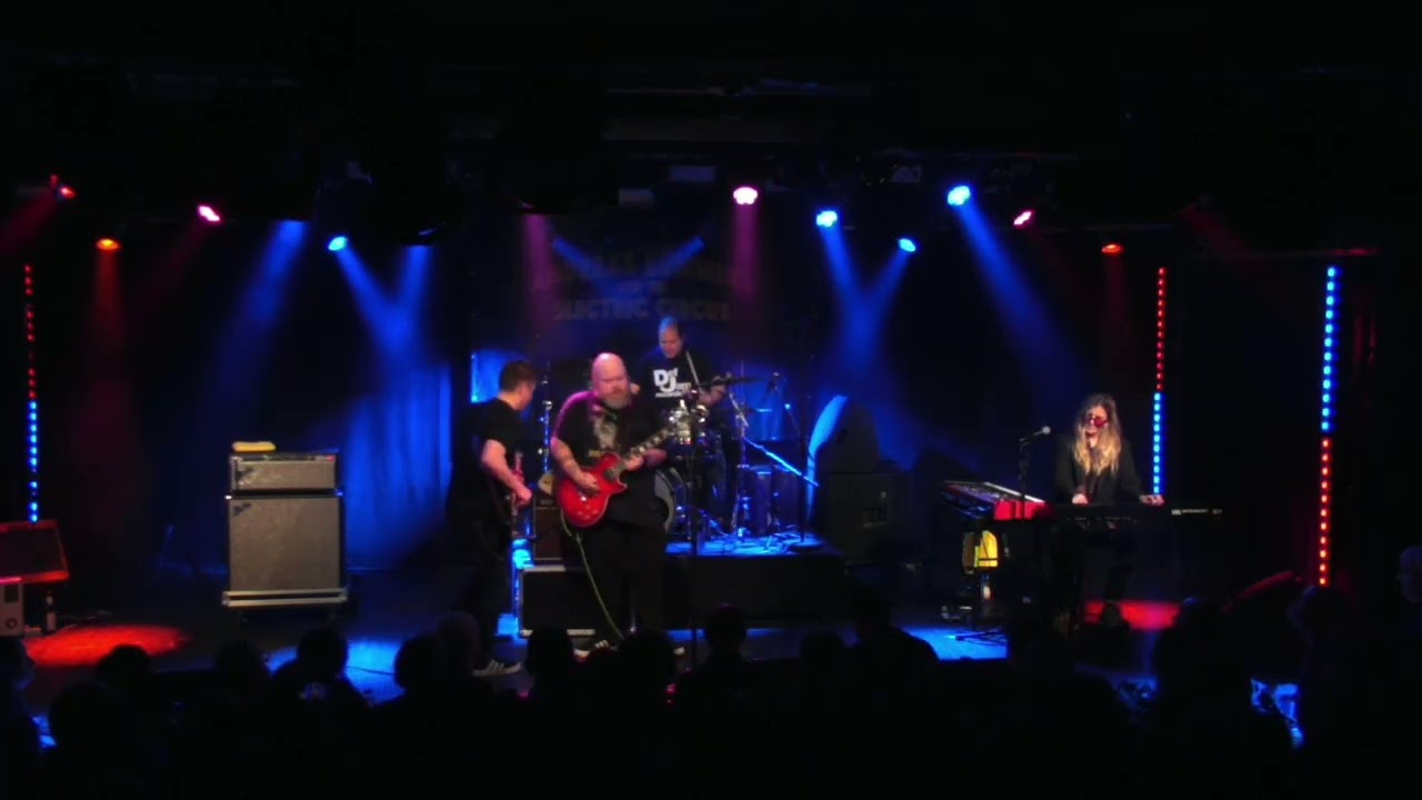 Andreas Kümmert and The Electric Circus (hard times) 